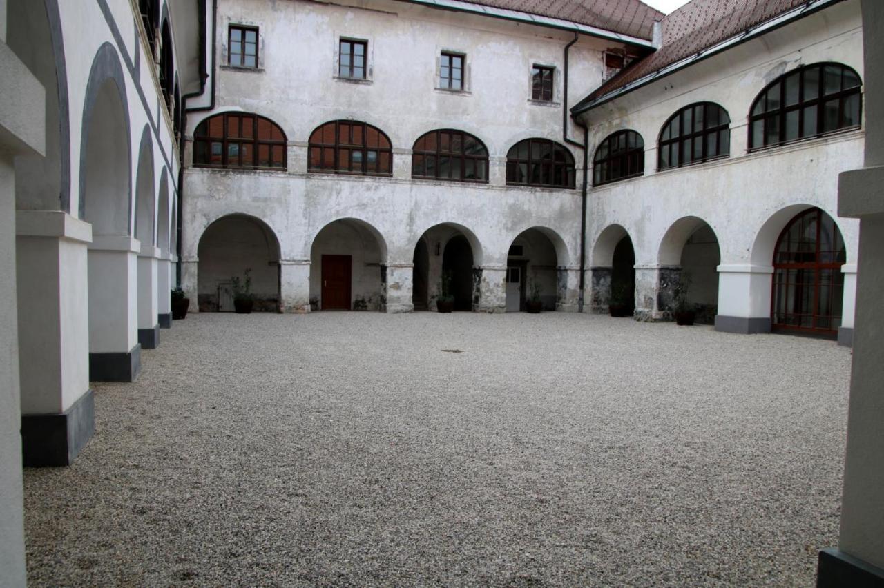 Samostan Mekinje Kamnik Zewnętrze zdjęcie